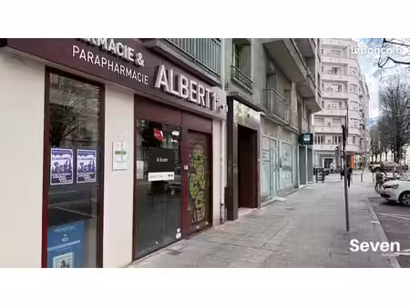 local commercial 90 m² grenoble