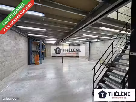 local d'activite 335 m² mudaison