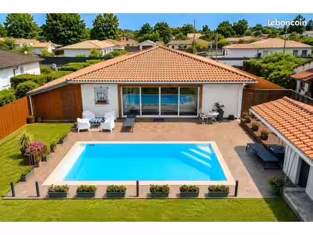 maison 6 pièces 159 m²