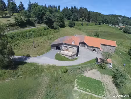 ancienne ferme génésienne à rénover