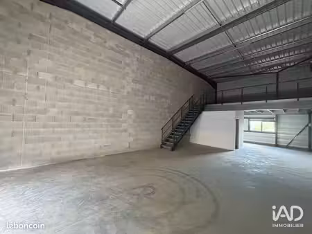 local 150 m² charvieu-chavagneux