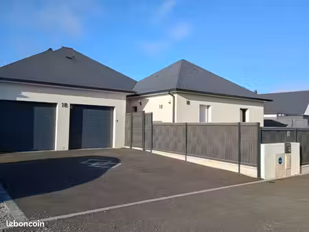 vends maison recente