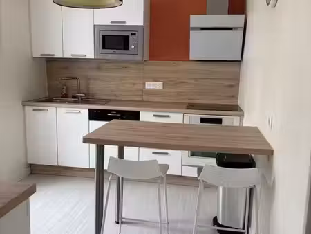 maison 3 pièces à louer - centre ville de patay