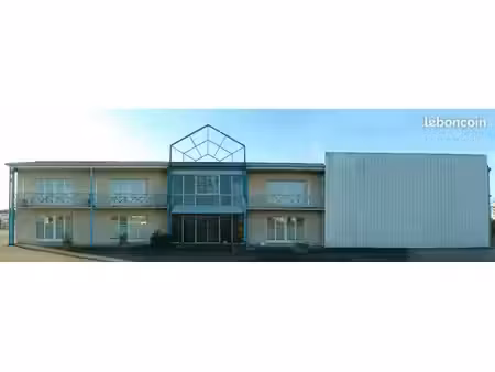 bâtiment industriel
