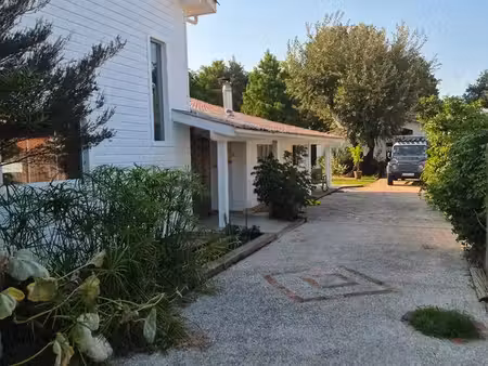 maison -154m²-quartier des bordes