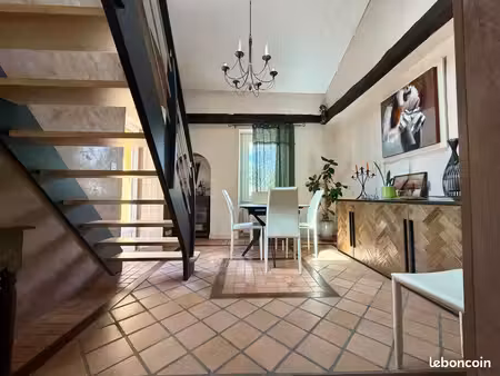 maison 4 chambres + 1 bureau
