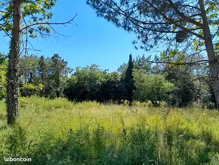 terrain 1 400 m² la plaine sur mer
