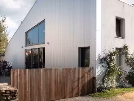 maison  atelier d’artiste  bouguenais village