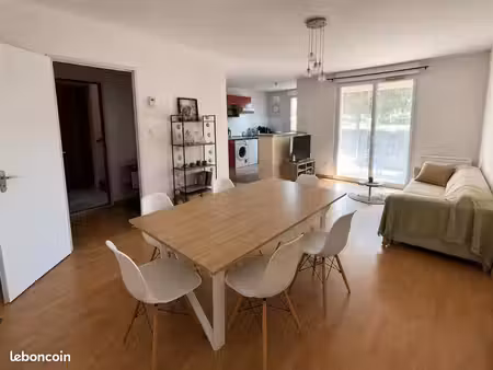 t2 en résidence sécurisée