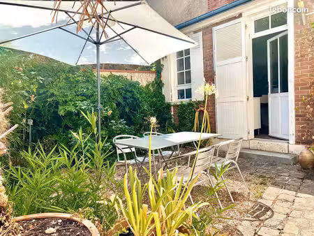 appartement de charme avec jardin privatif – 59 m² en plein cœur d’orléans