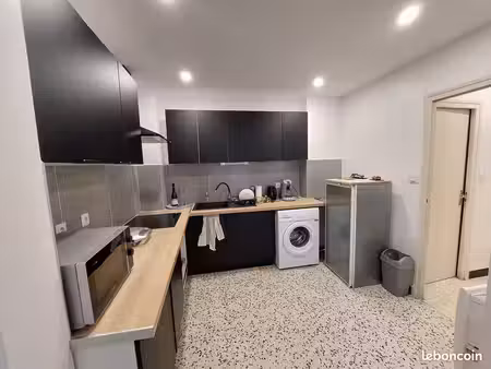 appart t2 chambre séparée 41m² lumineux cuisine neuve + cave