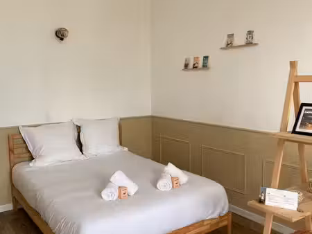 studio meublé refait à neuf - libourne garderose