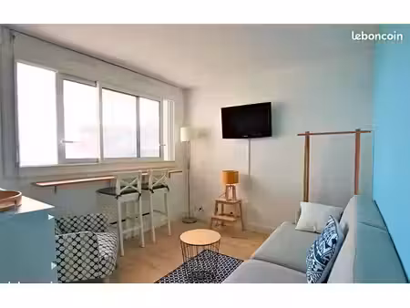 studio meublé à l année