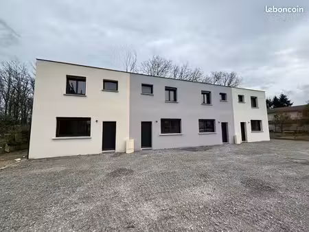 location maison civens