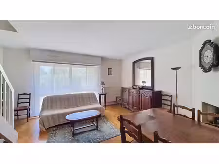 maison 4 pièces 84 m² avec garage et jardin