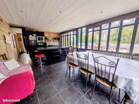 maison 7 pièces 133 m²