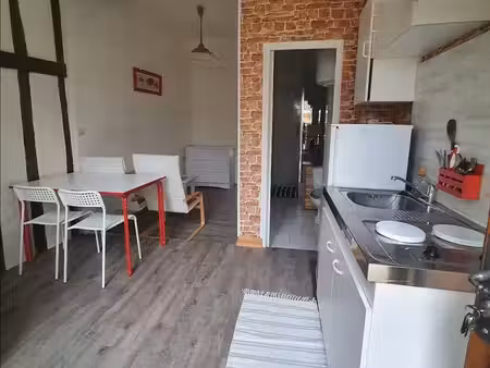 petit appartement meublé centre ville sezanne
