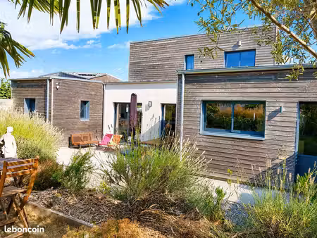à 100 mètres du lac de beaulieu  quartier calme – maison bbc contemporaine 2013 non mitoye
