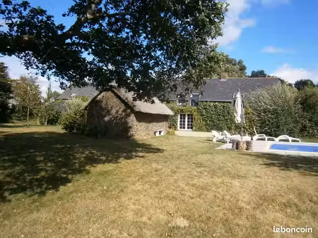 proche savenay - belle longère rénovée de 209 m² sur terrain de 3260 m² clos et arboré