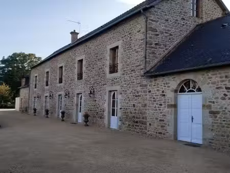 maison 8 pièces 241 m²