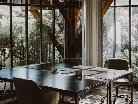 coworking aux chartrons : calme et unique + deux terrasses & clim