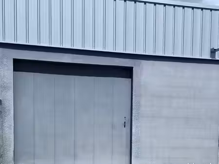 entrepot location
