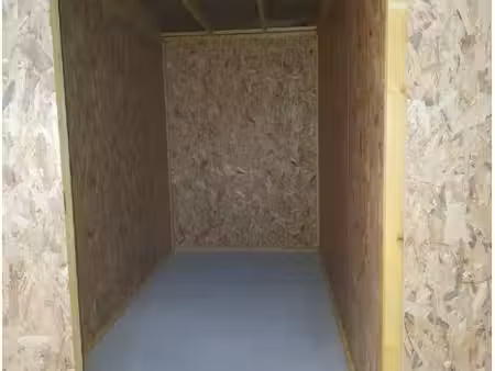 location de box de stockage / garde meuble