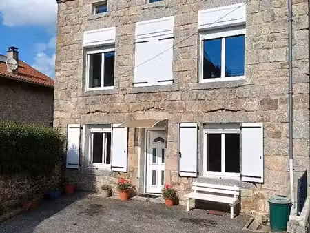 vente maison en pierre dans hameau de caractère