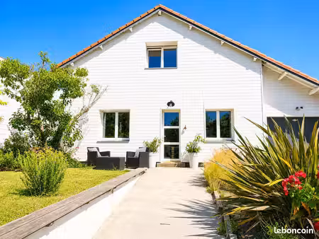 maison familiale proche mer et école