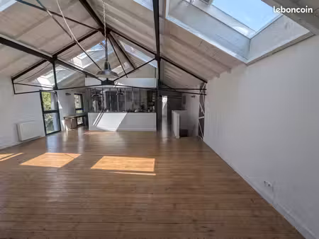 maison-loft meublée 117 m² – calme absolu  terrasse  garage & parking sécurisé – vertou be