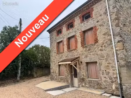 maison de village 6 pièces 110 m²