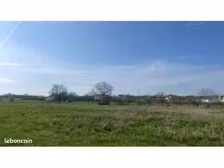 terrain 660 m² haraucourt