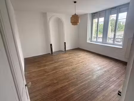 location saint mihiel 1étage