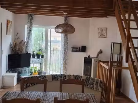 loue f3 bis au centre de vigneulles