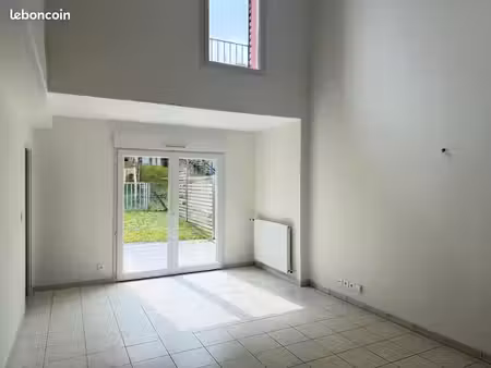 maison 4p proche tous commerces et ecoles
