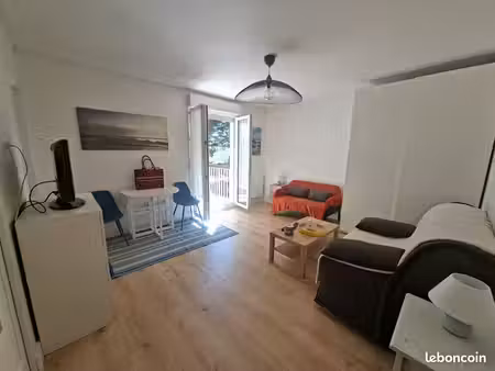 studio bail mobilité de mi-septembre à fin juin ou location saisonnière à la semaine quinz