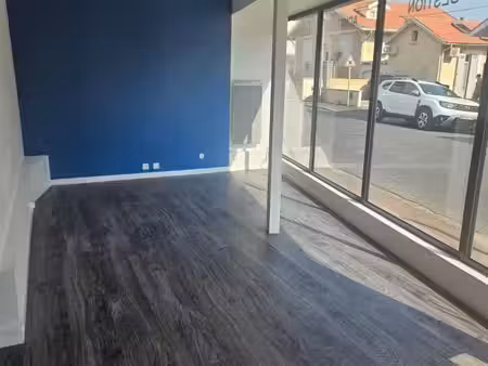 local commercial 119 m²