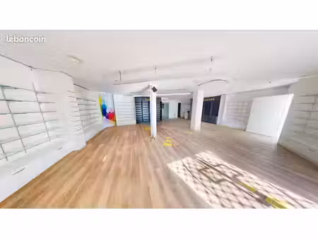 local commercial cours gambetta