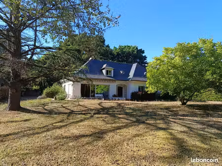maison 250m2 a l'année
