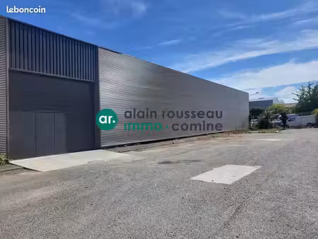 local 500 m² angers