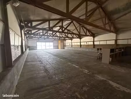 location bâtiment stockage