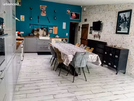 maison avec 4 chambres rénovée