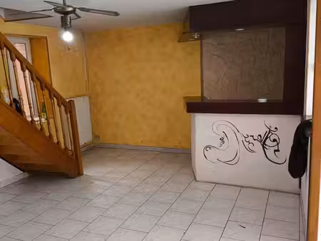 maison individuelle de 110m² (4 chambres) avec jardin