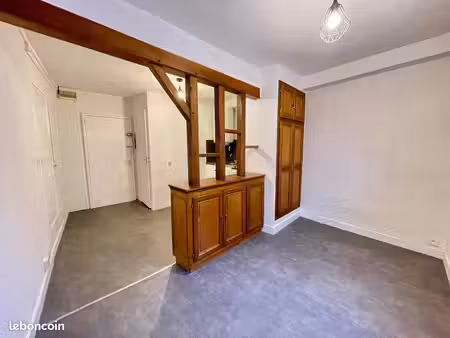 appartement 1 pièce 19 m²