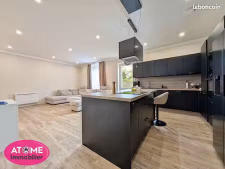 appartement 3 pièces 97 m²