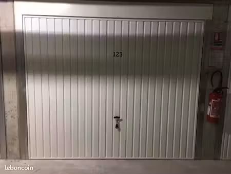 garage/box 13 m² tinqueux