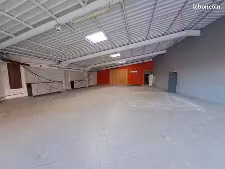 local commercial 430 m²