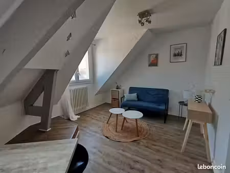 lorient centre – rue du maréchal foch – t1 32 m² lumineux – libre