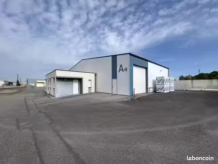 local bureaux 460 m²