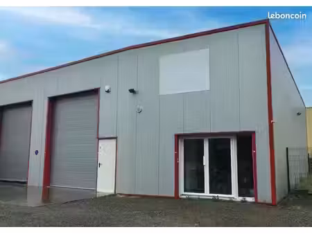 local industriel 235 m²